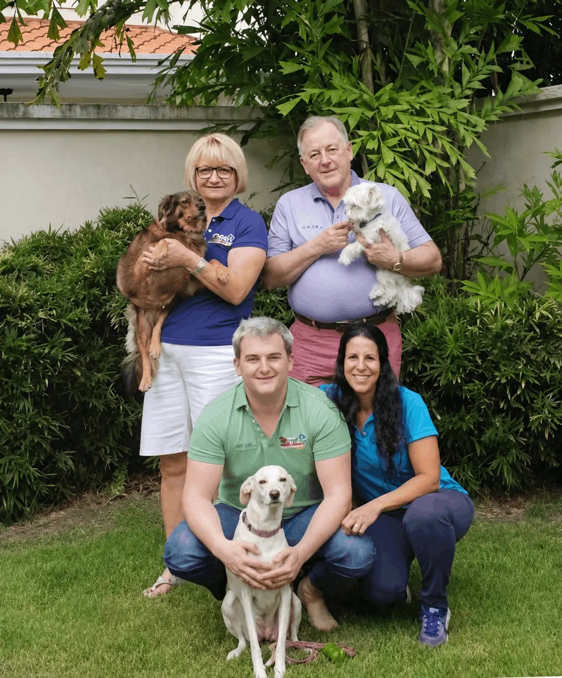 The Pets Go Global team